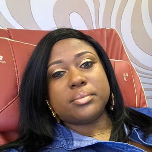 Meet your Posher, Kim